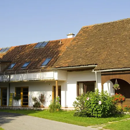 Fruehstueckspension Kleinschuster Burgau