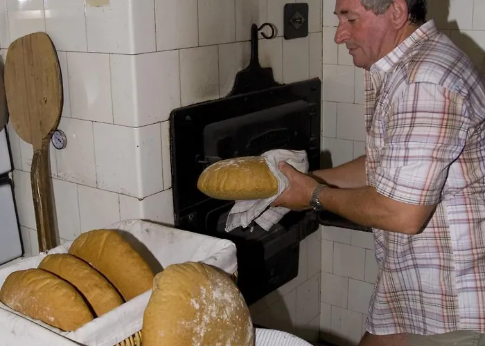 Гостевой дом Fruehstueckspension Kleinschuster Бургау